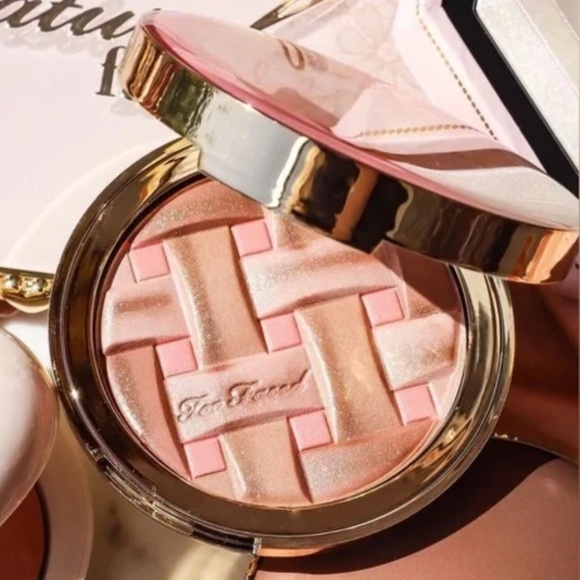 Too Faced Sweetie Pie Bronzer - ULTRA RARE! - Picture 2 of 9
